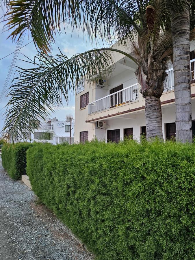 Sea Apartments Larnaca Exterior foto